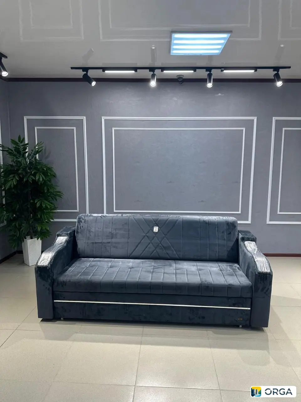 Комфорт Диван обычный, Ширина 2.25, Цена 18.500