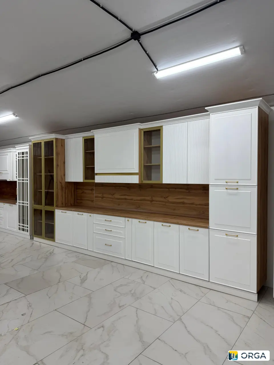 Кухонный гарнитур Джанетта, крашеный МДФ, дубвотан, 500x245 см, 125000 тыс