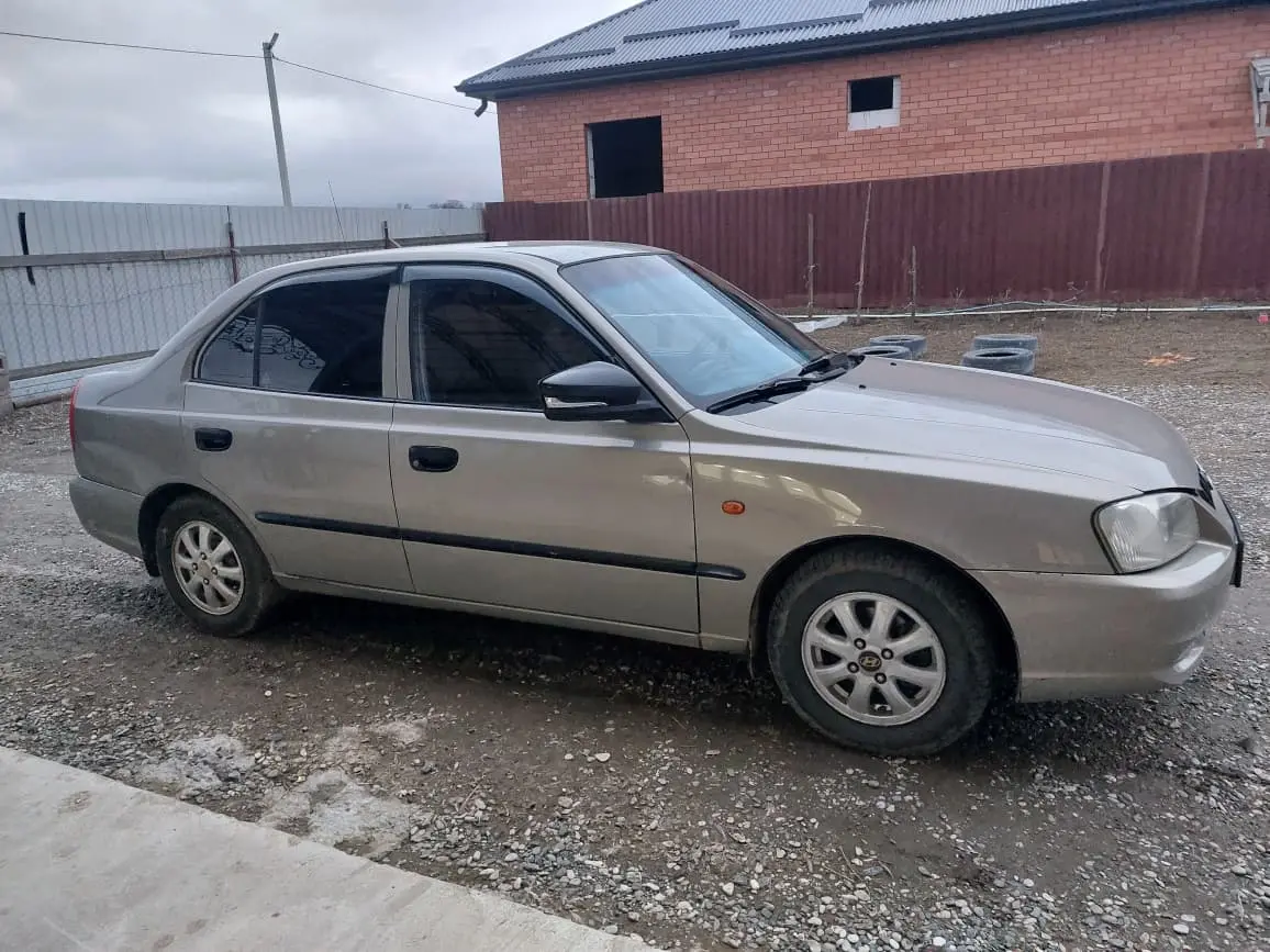 Hyundai, Accent, 2010 г, 280000 км