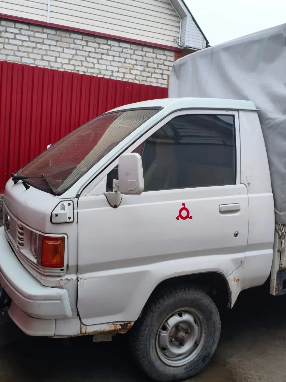 Toyota, Aqua, 1995 г, 400000 км