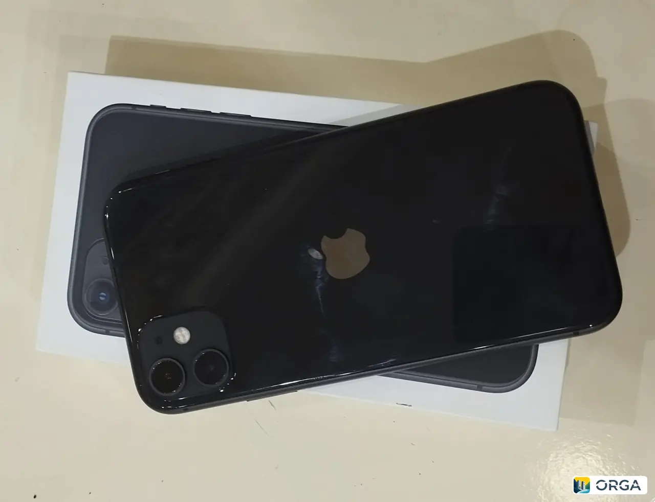 Айфон 11 128 Гб, идеальное состояние, акб 82%