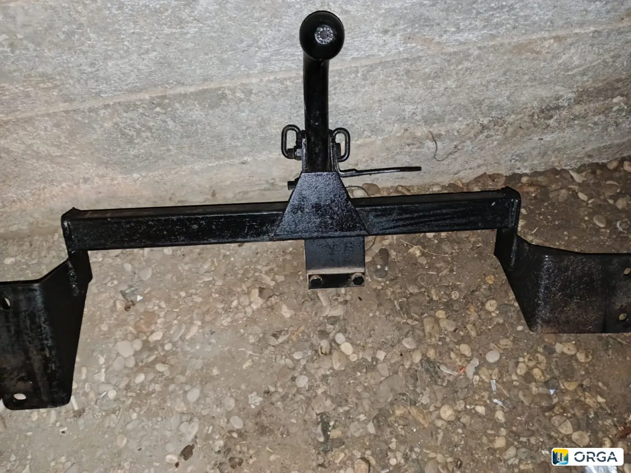 Фаркоп для Lada 2110