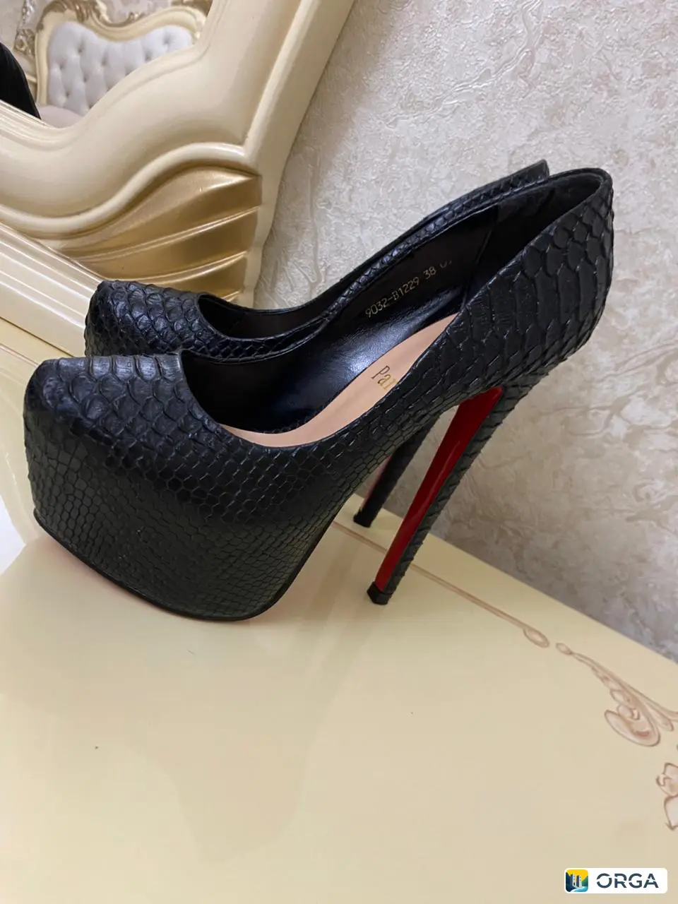 Туфли новые размер 38