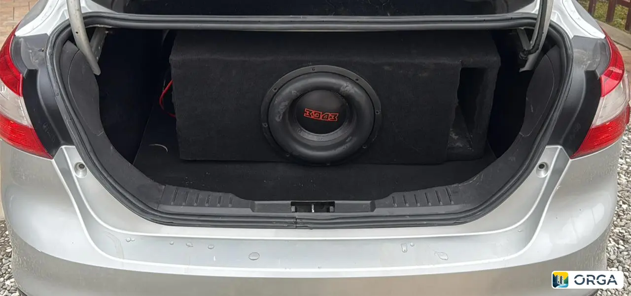 Продаю сабвуфер Моноблок