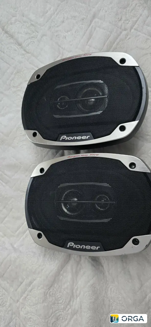 колонки разные