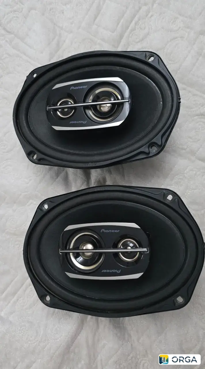 колонки разные