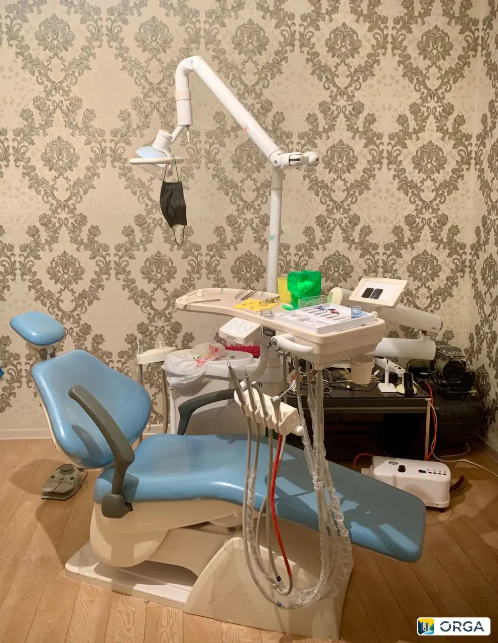 Стоматологическое кресло