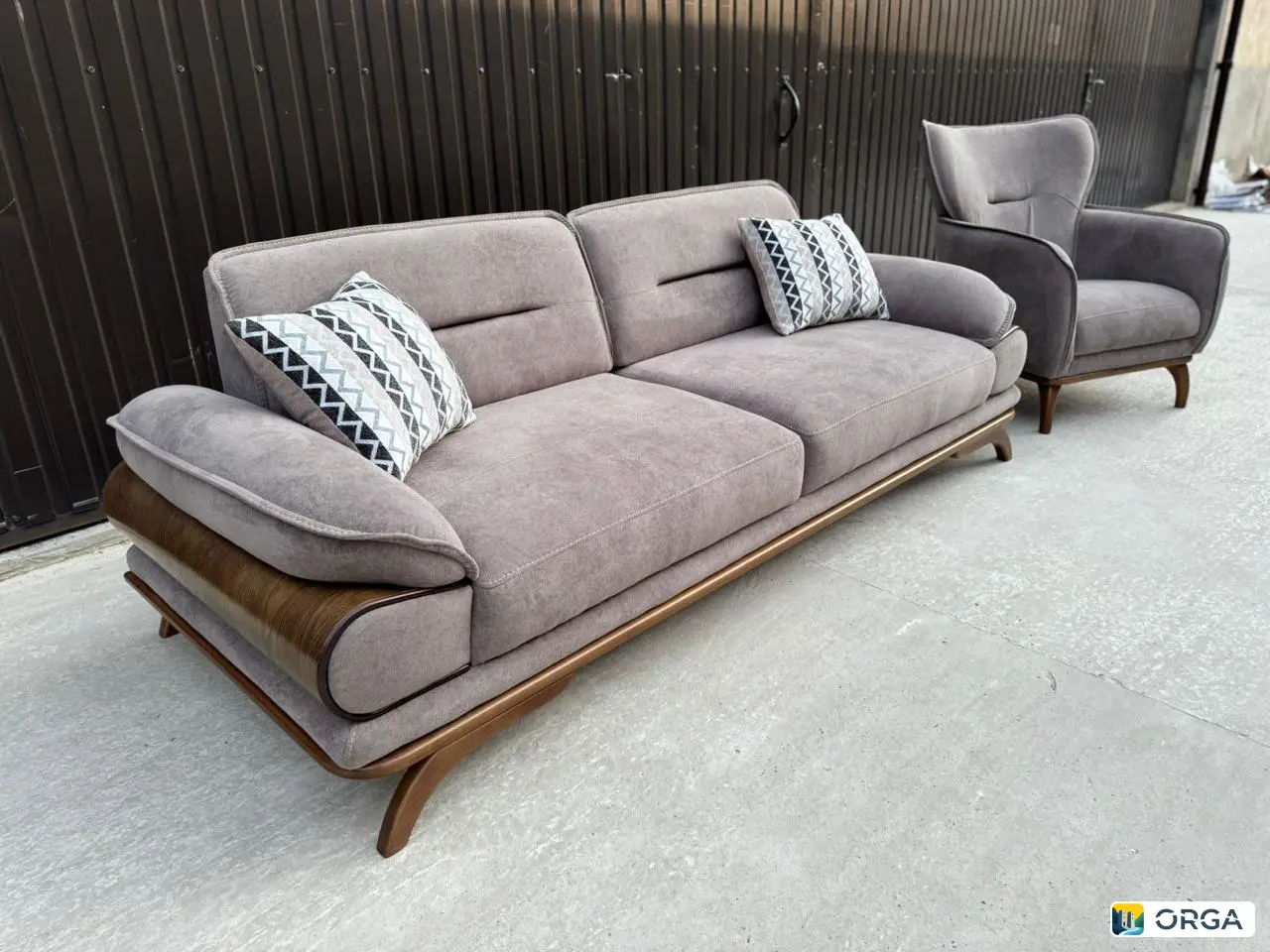 Комплект Аниса: диван и кресла, ширина 2.40 м, цена 115000 руб