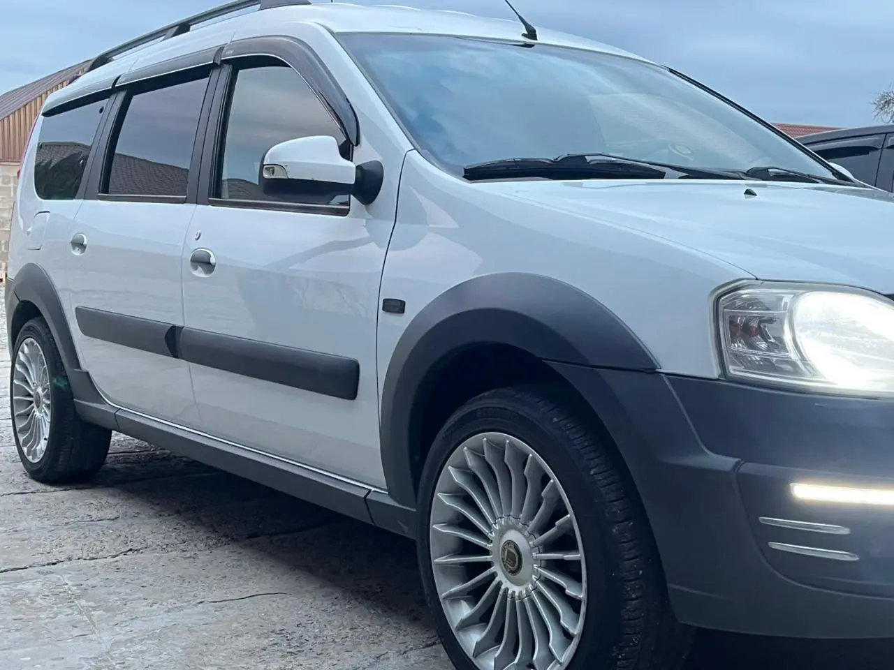 LADA (ВАЗ), Largus, 2016 г, 239000 км