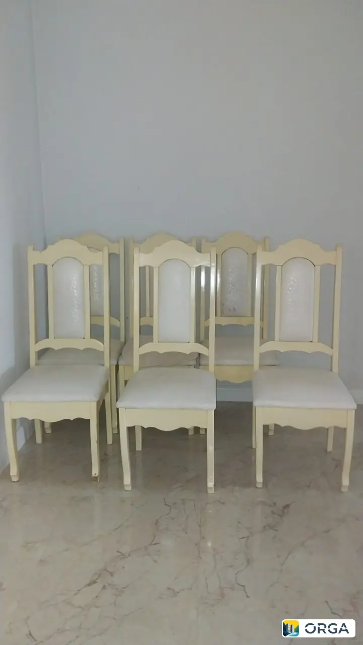 Стулья в хорошем состоянии за 6000