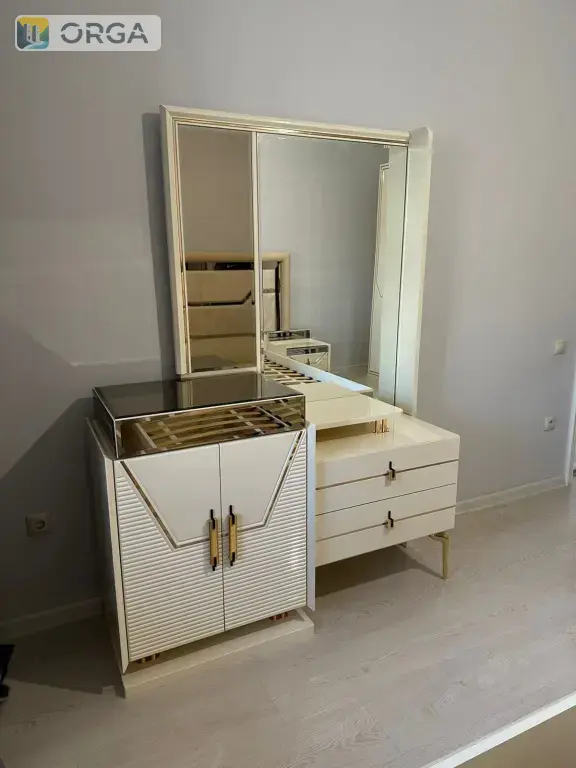 🔹 Спальня «Стефани» — 4 двери