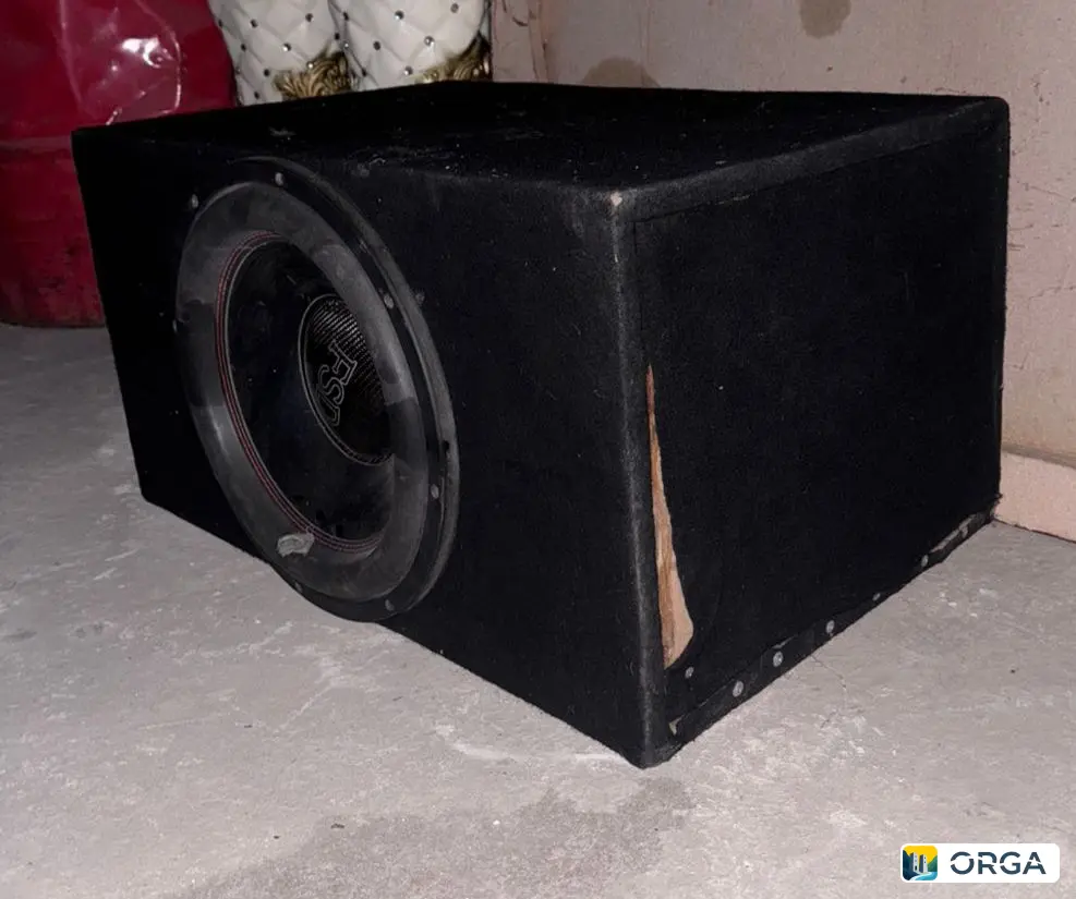 сабвуфер FSD 15, 2000 Вт макс