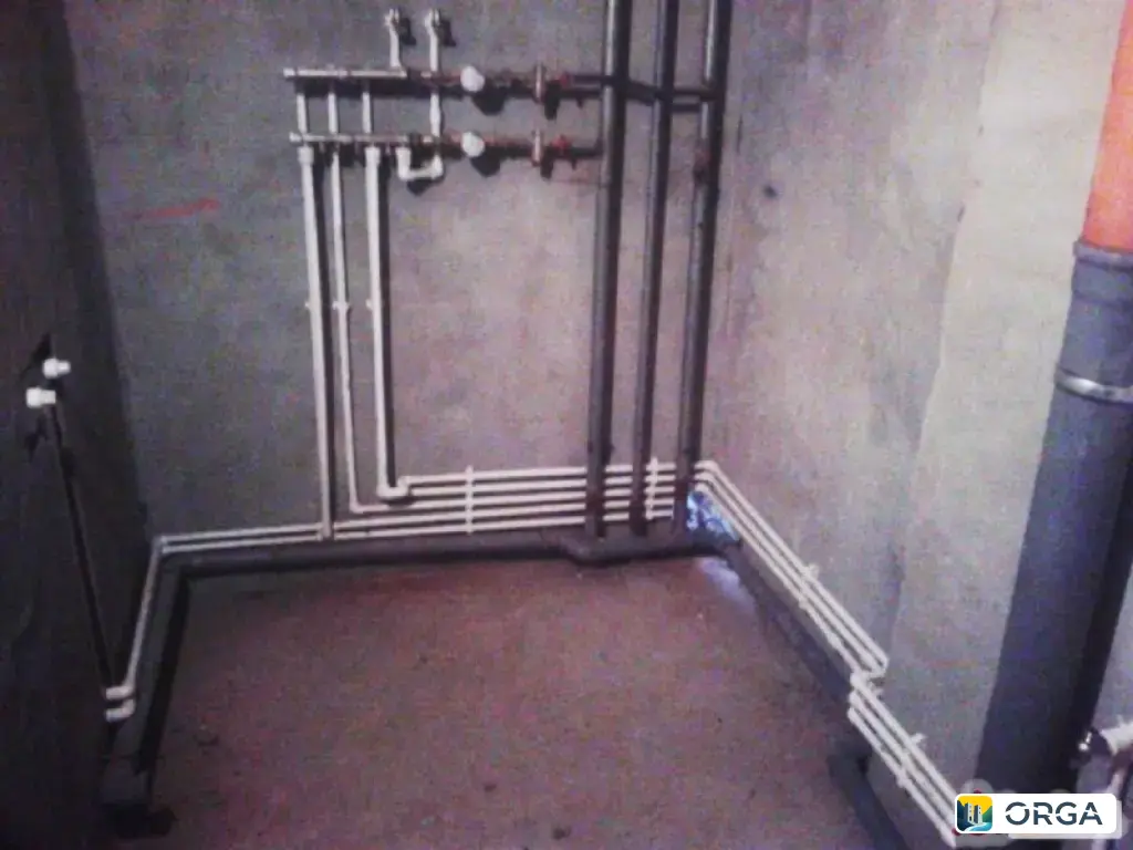 Сантехуслуги очищение канализации любой сложности.